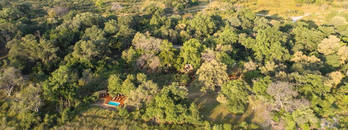 Camp Moremi overlooking the Xakanaxa Lagoon