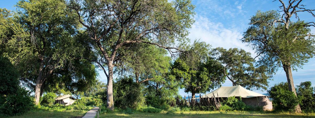 Tembo Plains Camp a luxurious Mana Pools National Park camp