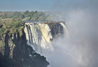 10 Reasons to Visit Victoria Falls